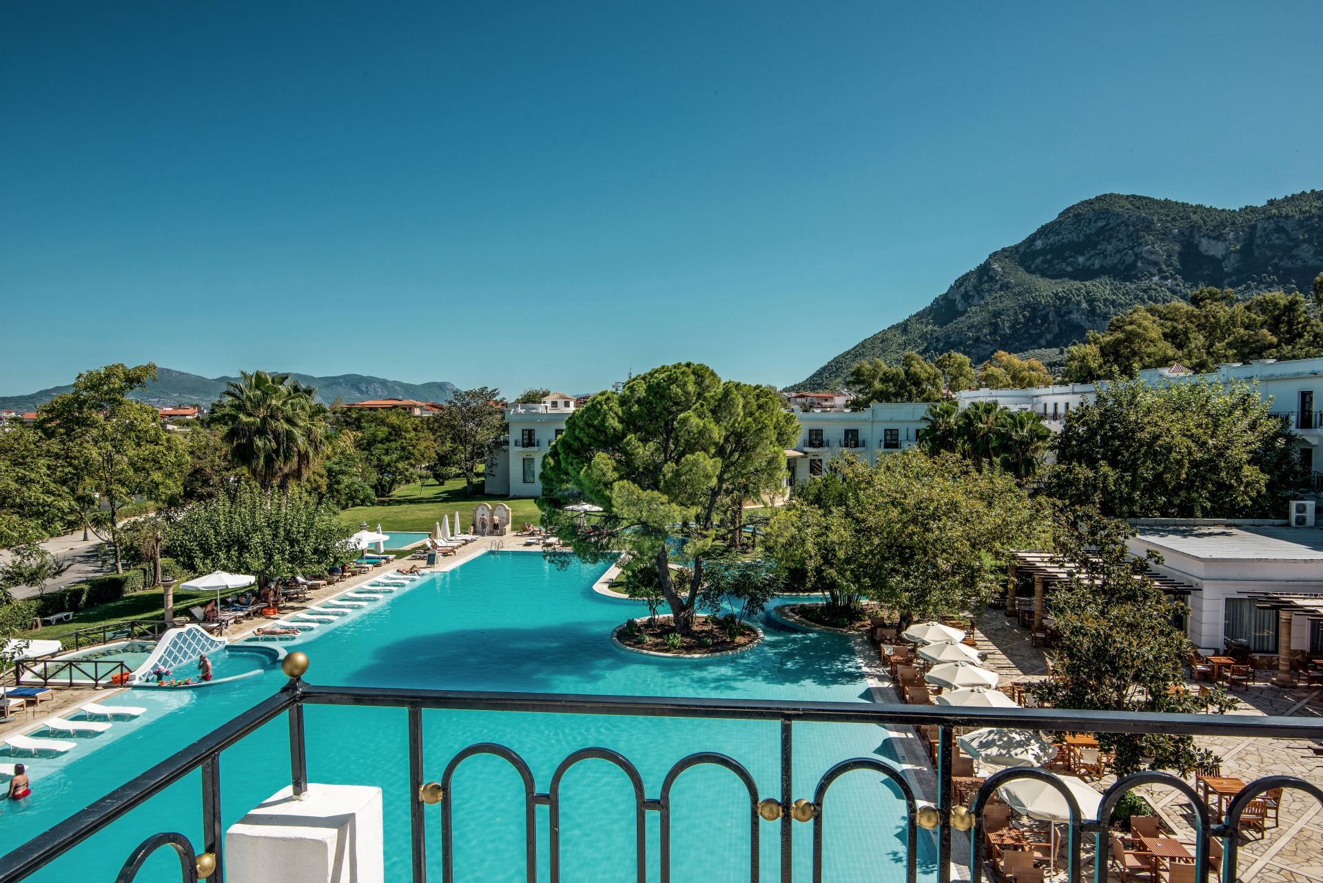 Mitsis Galini wellness spa_ resort hotel pool .jpg