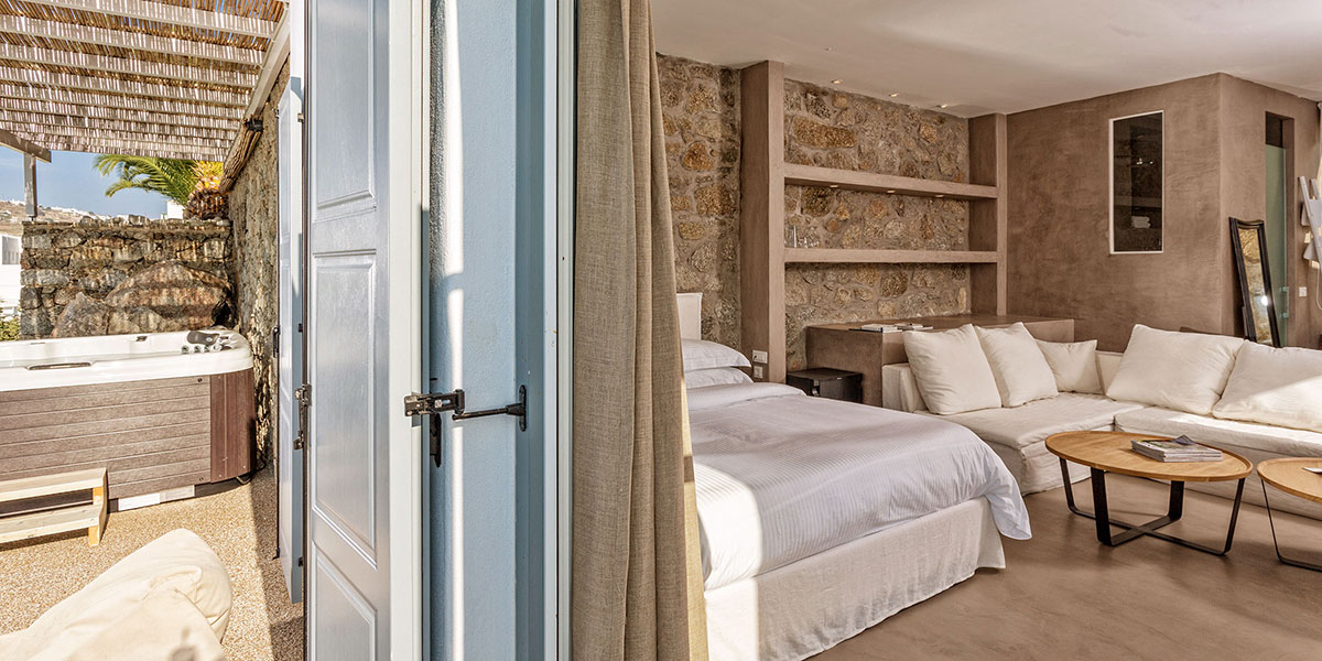 Hotel Myconian Ambassador passion suite 1.jpg