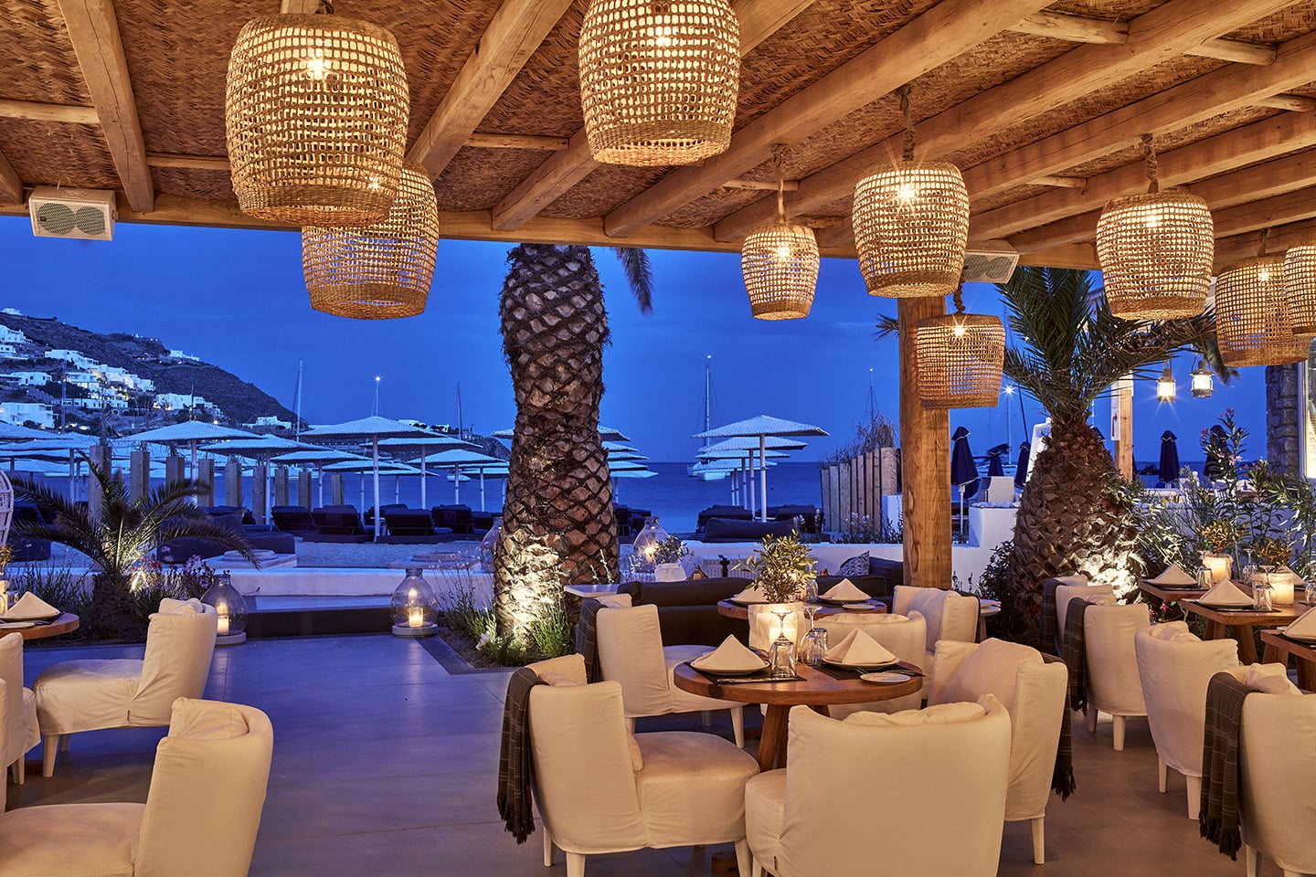 Hotel Mykonos Ammos restaurant 2.jpg