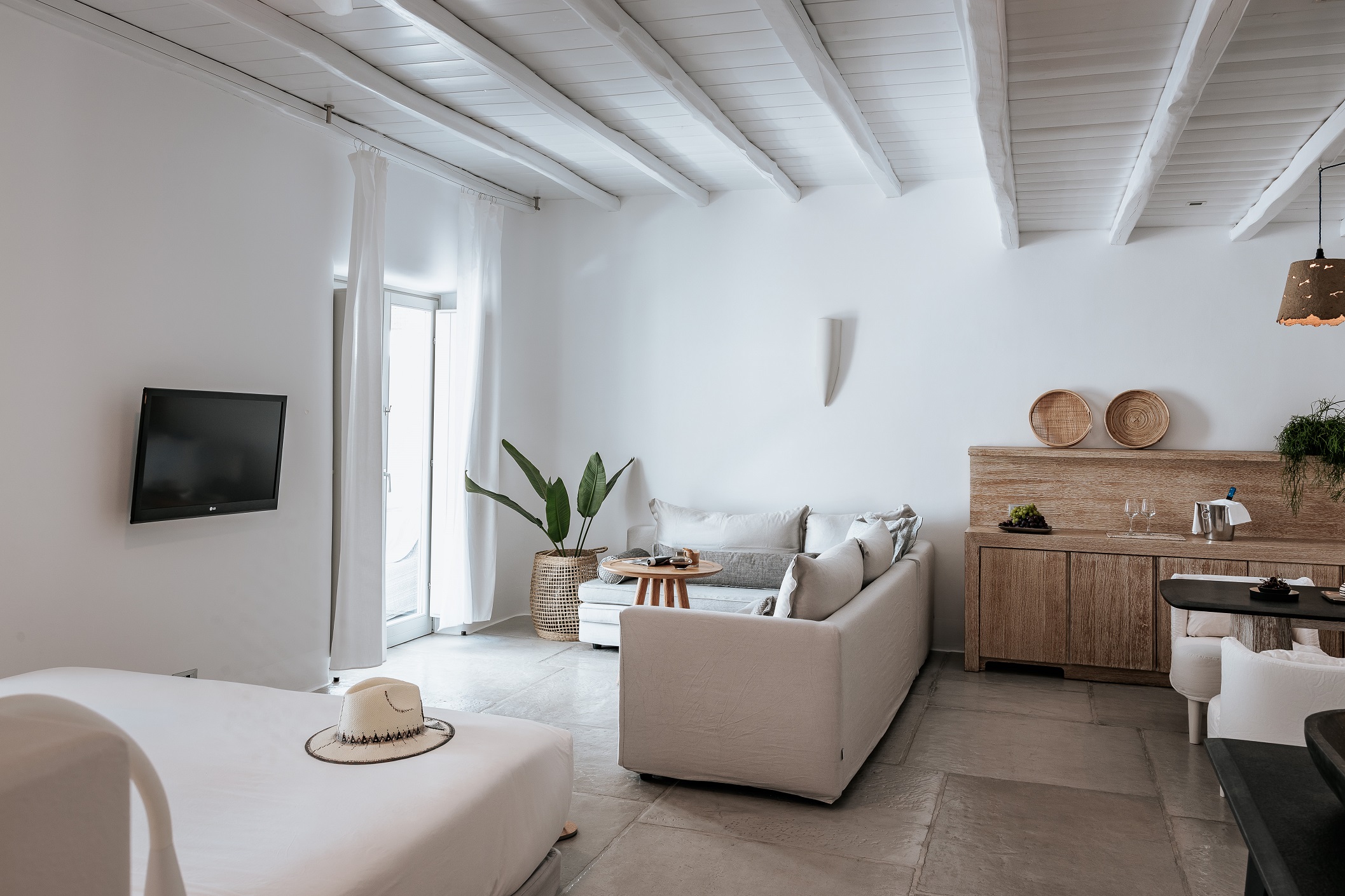 Hotel Mykonos Ammos standard ground suite 3.jpg