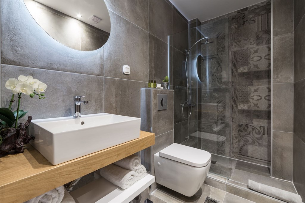 Hotel Mythic bathroom.jpg