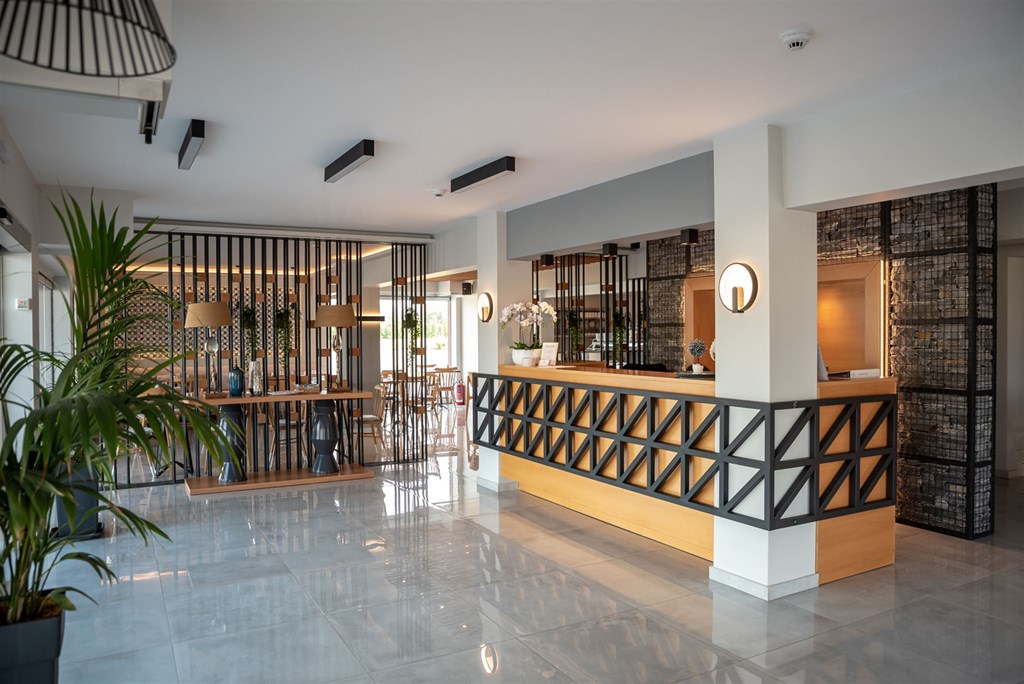 Hotel Mythic reception.jpg