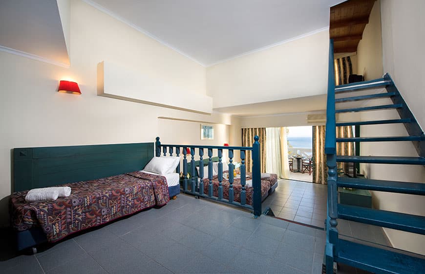 Zante Imperial Beach mazonete.jpg