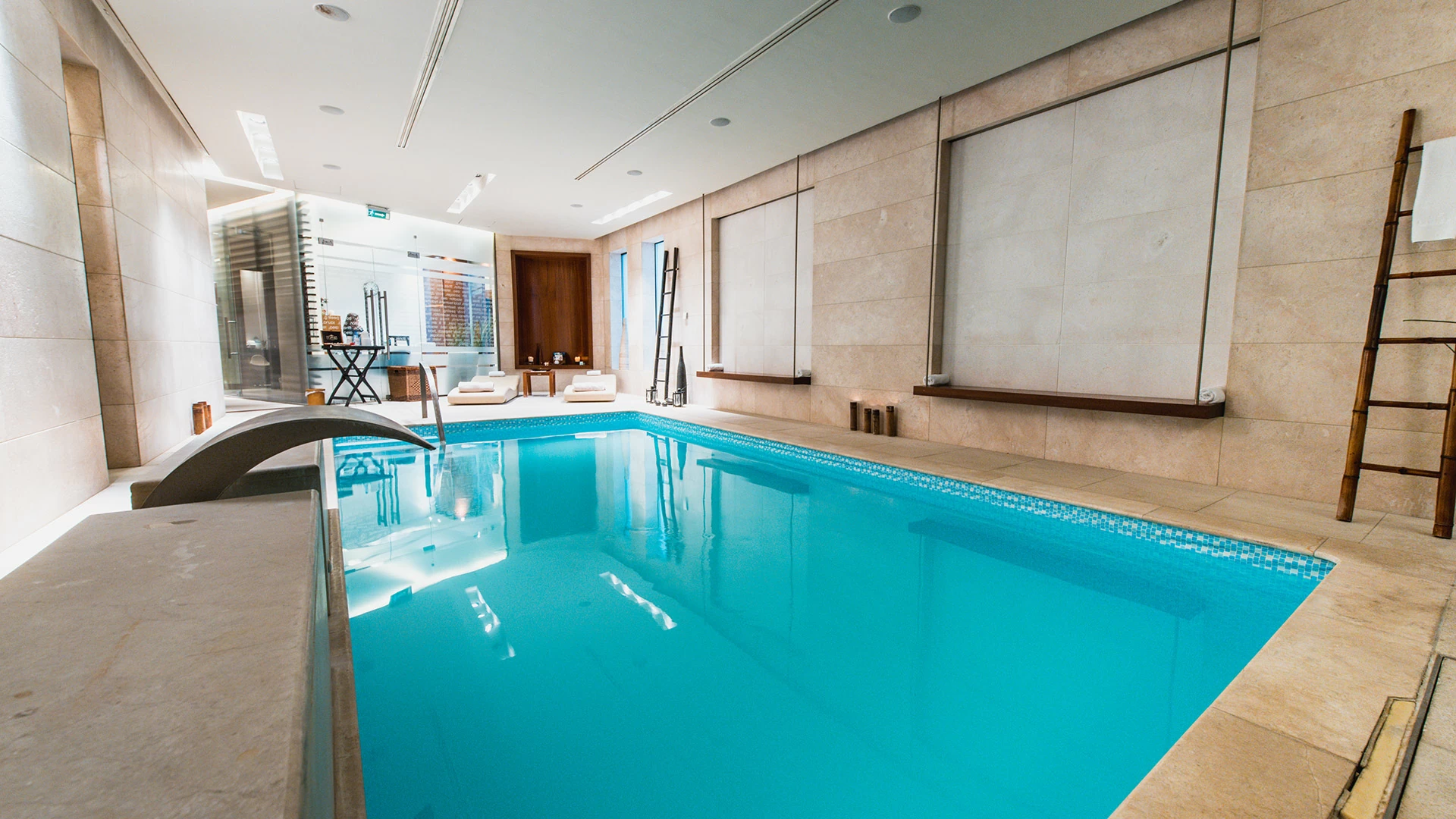 Hotel Alexander hotel Beach _ Spa pool 2.jpg