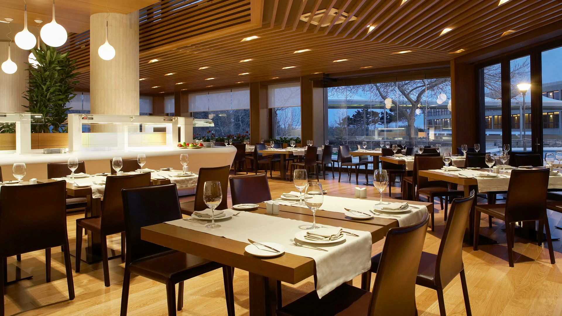 Hotel Alexander hotel Beach _ Spa restourant.jpg