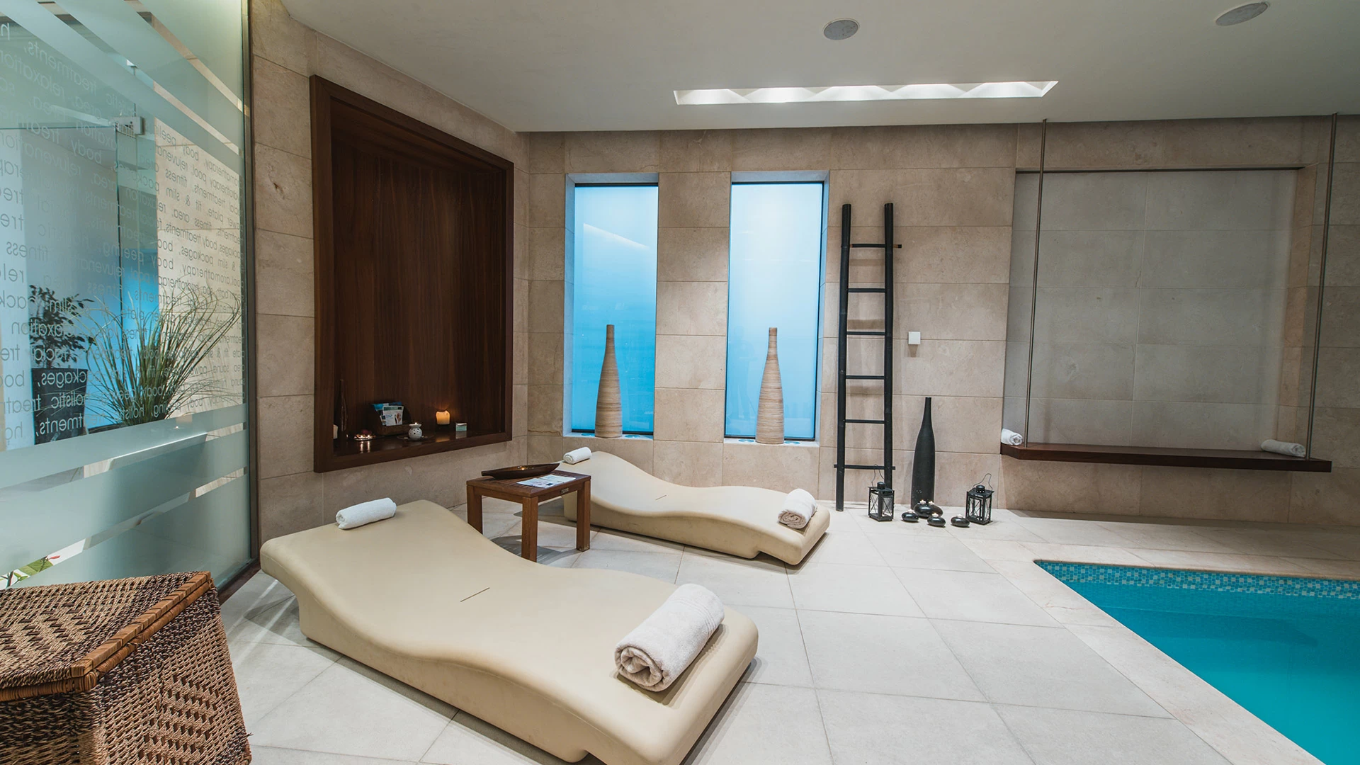 Hotel Alexander hotel Beach _ Spa spa.jpg
