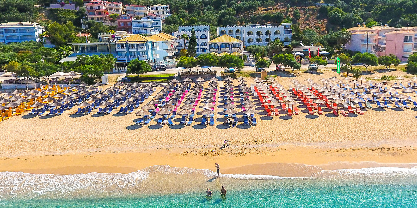 Vrachos Beach plaza.jpg