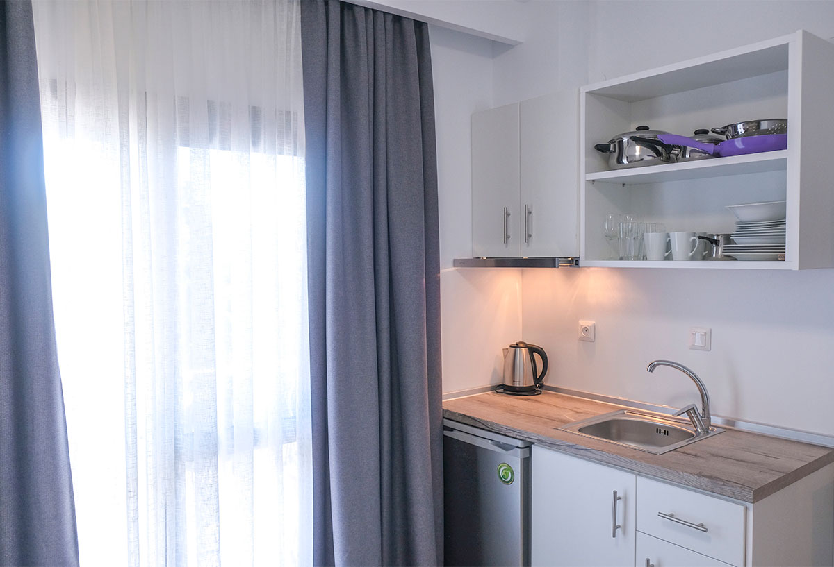 Vozina Hotel junior suite kuhinja.jpg