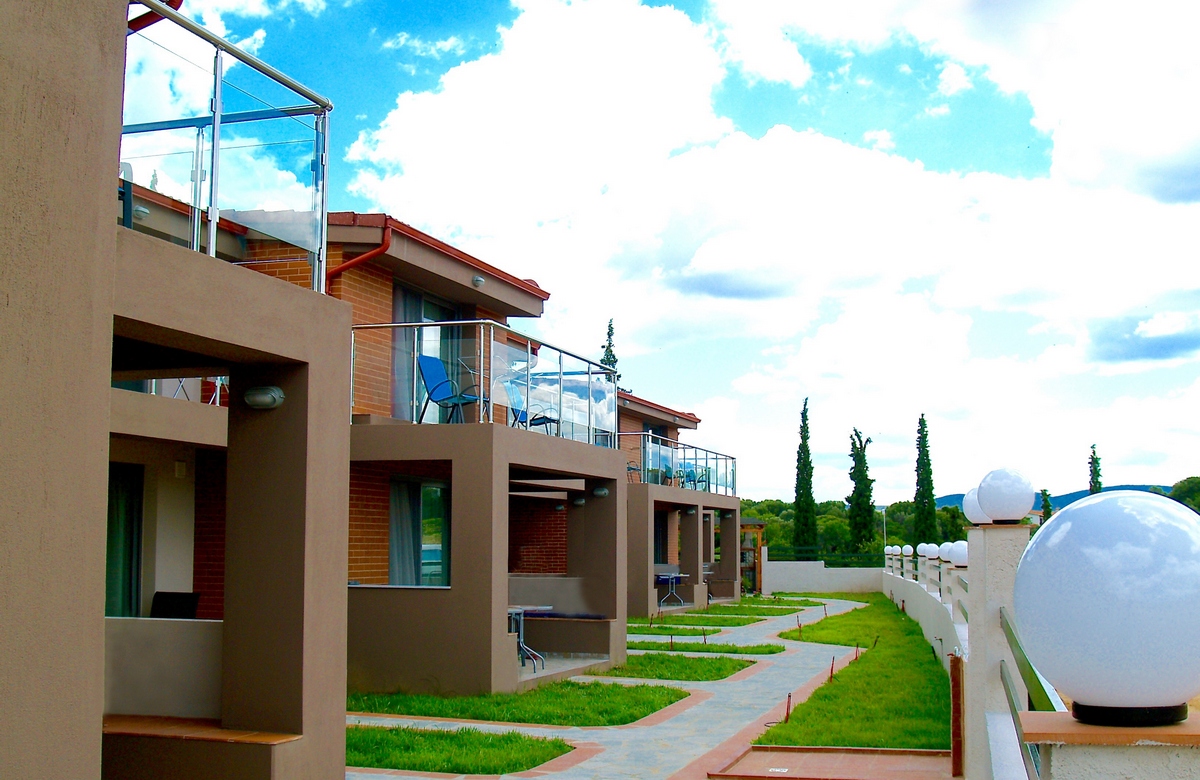 Village Mare Residence zgrada.jpg