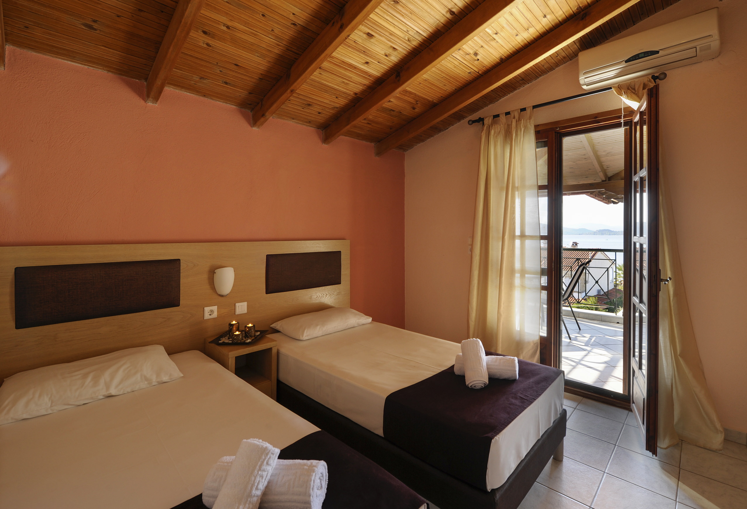 Villa Vasiliadi twin loft.jpg