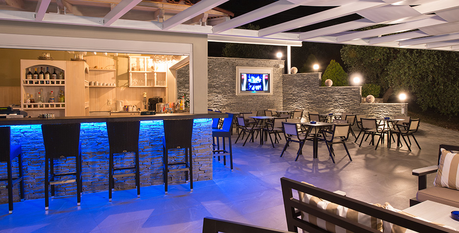 Villa Natassa bar 1.jpg