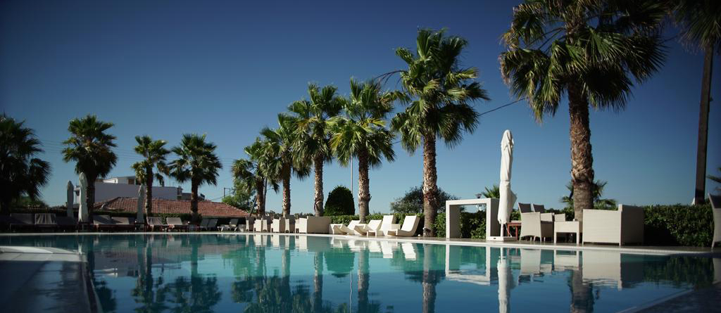 Valis Hotel bazen.jpg