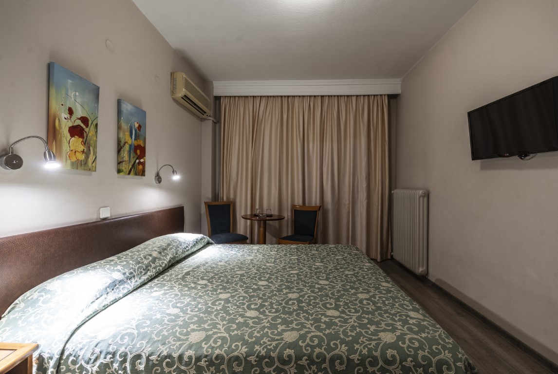Hotel Vergina dbl soba 1.jpg