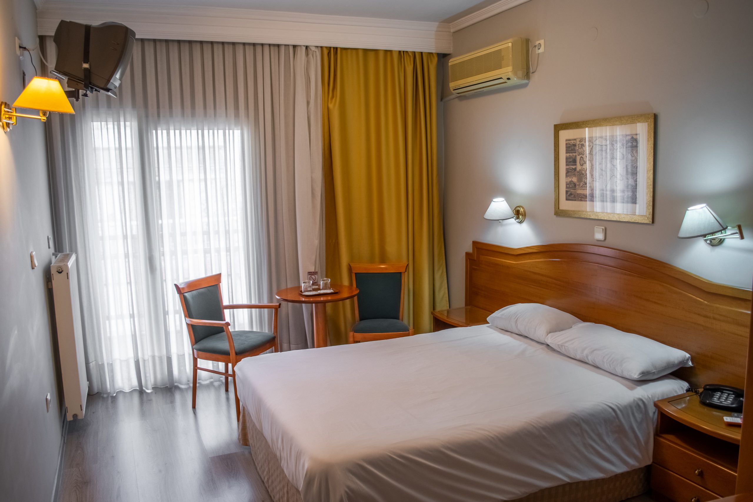 Hotel Vergina dbl soba.jpg