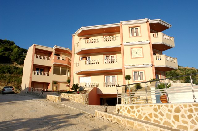 Hotel V-Del Mar zgrada 1.jpg
