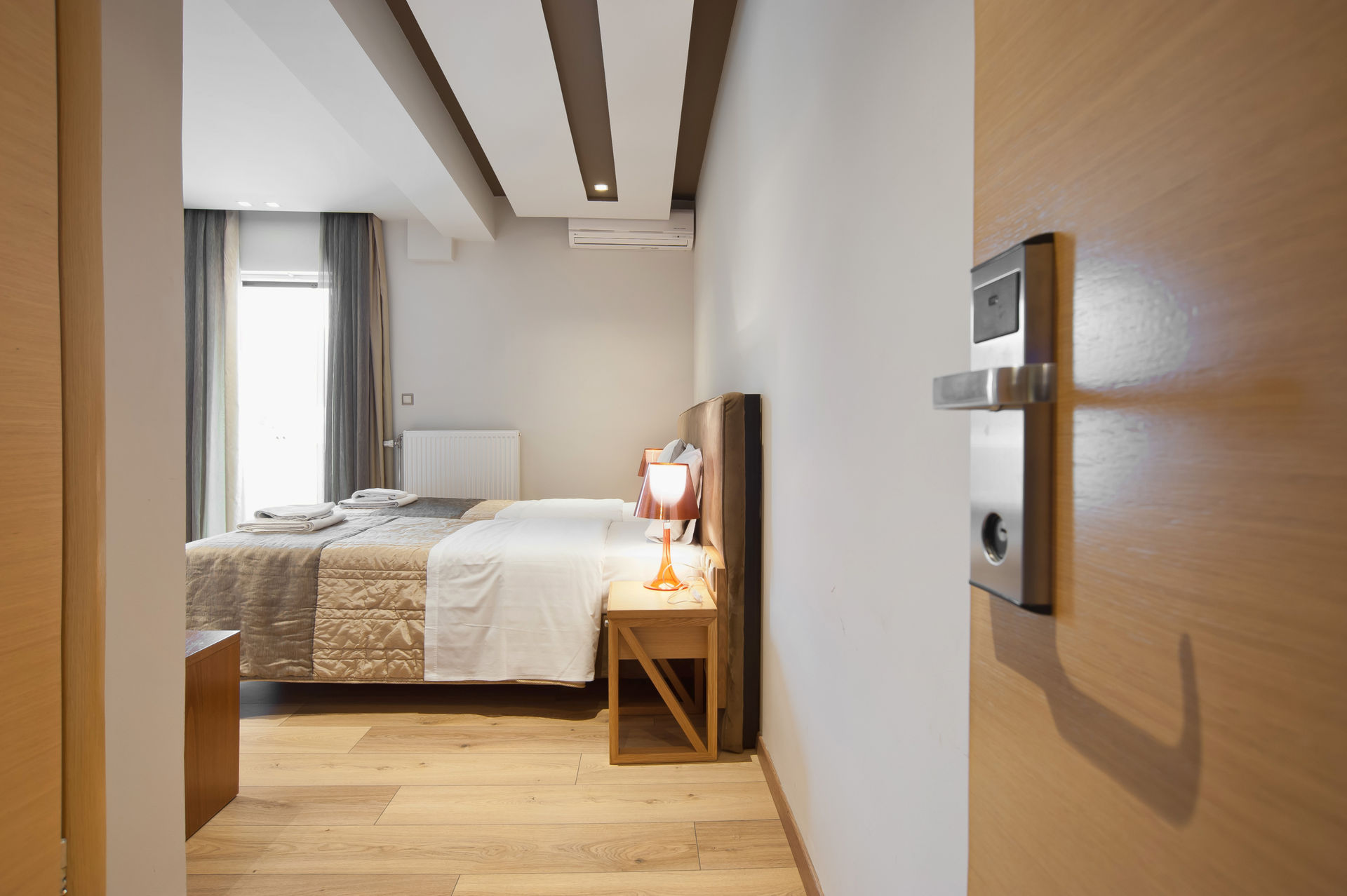 Trokadero Beach Hotel porodicna soba 1.jpg