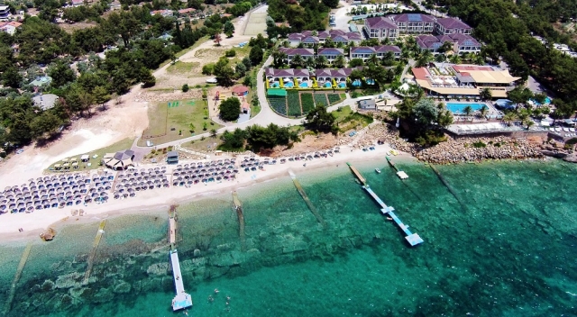 Alexandra beach panoramski pogled.jpg