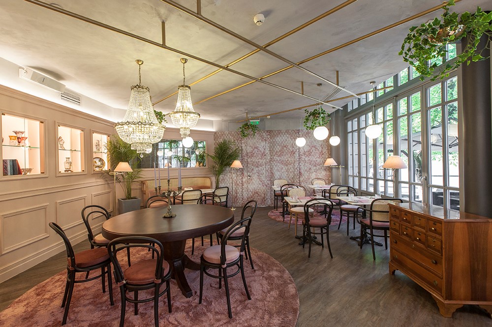 The Excelsior bar 3.jpg