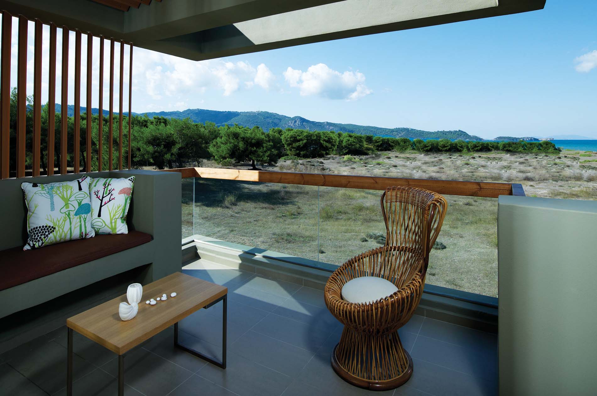 Thalatta Sea Side junior suite balkon.jpg