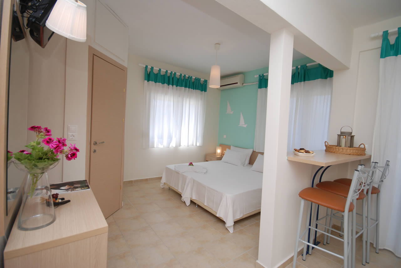 Thalassenia studio 4.jpg
