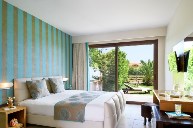 Hotel Alexandra Golden Boutique junior suite with sea view.jpg