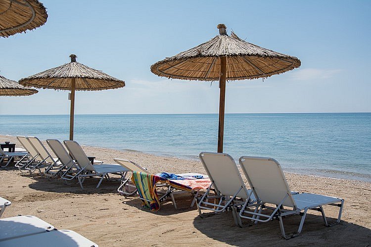 Thalassa Aparthotel plaza 1.jpg