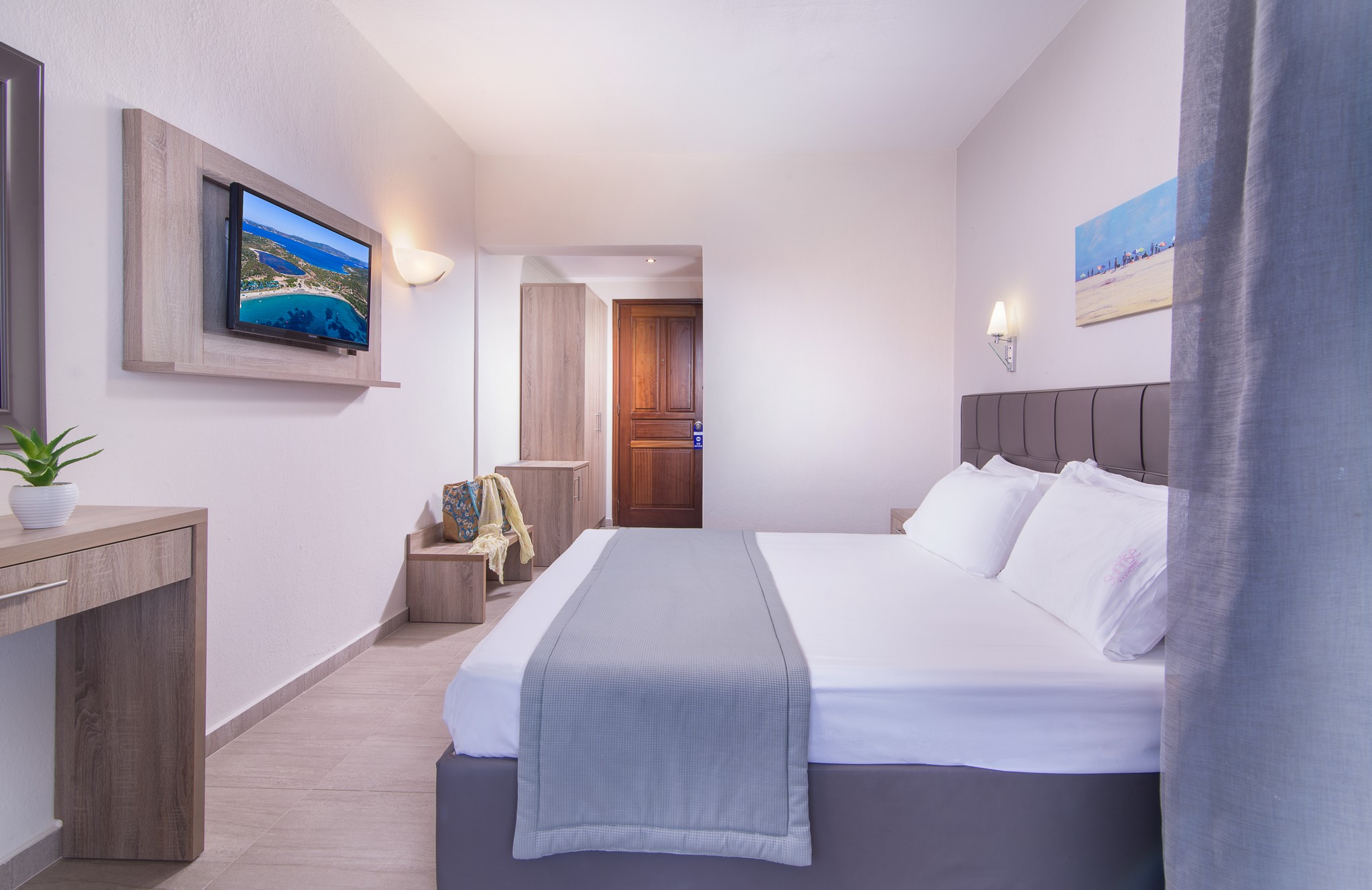 Hotel Sunrise std soba 2.jpg