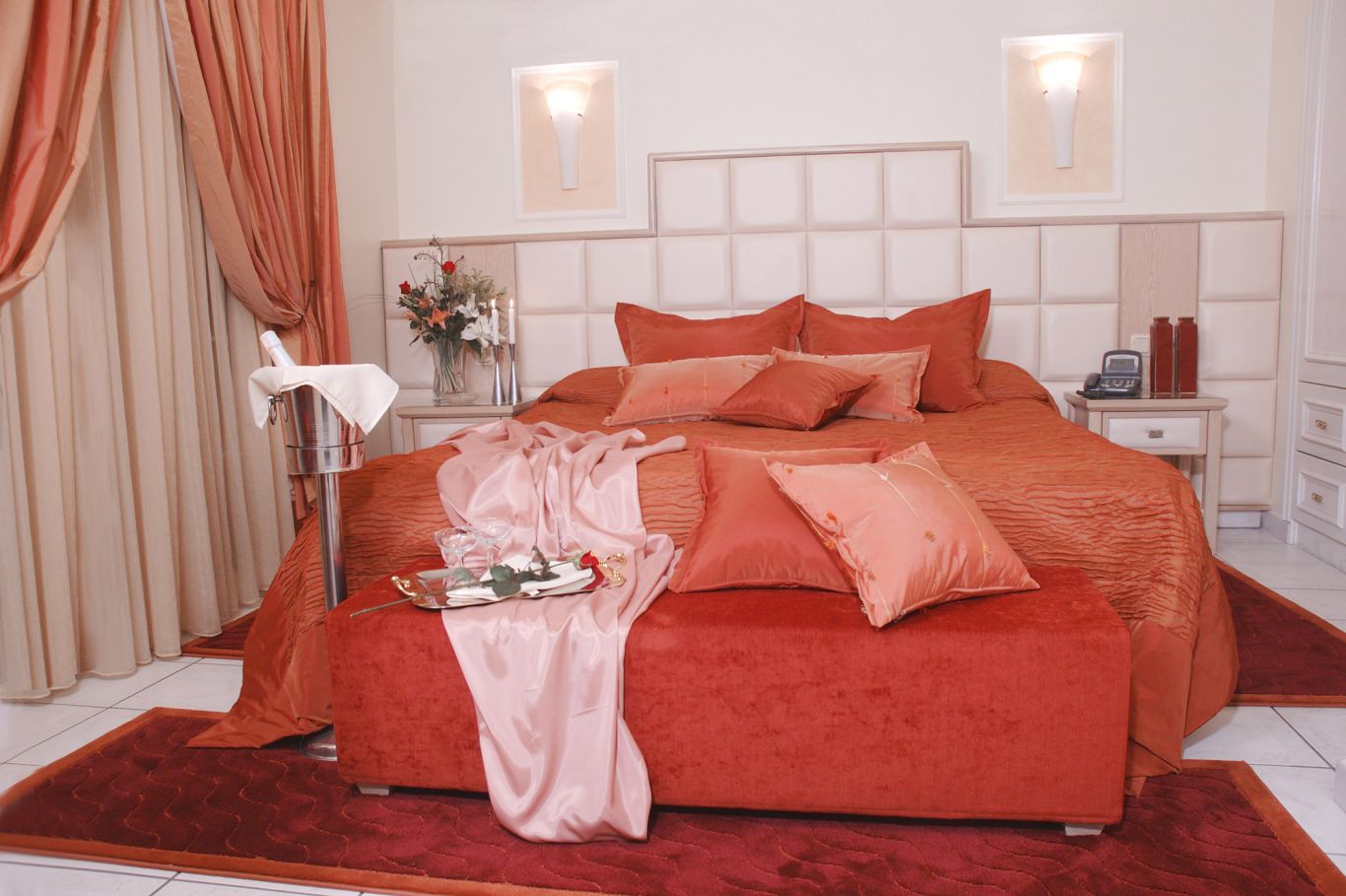 Hotel Strass deluxe suite spavaca soba.jpg