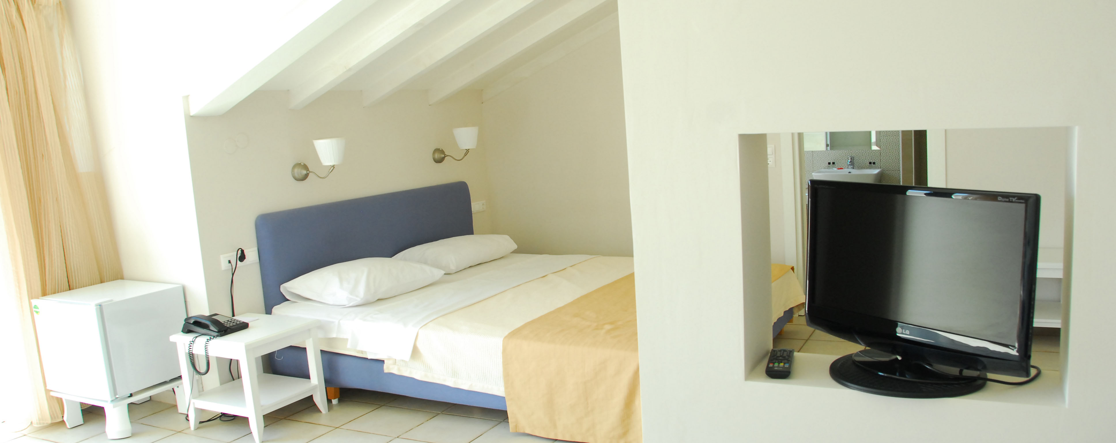 Hotel St George std soba 1.jpg