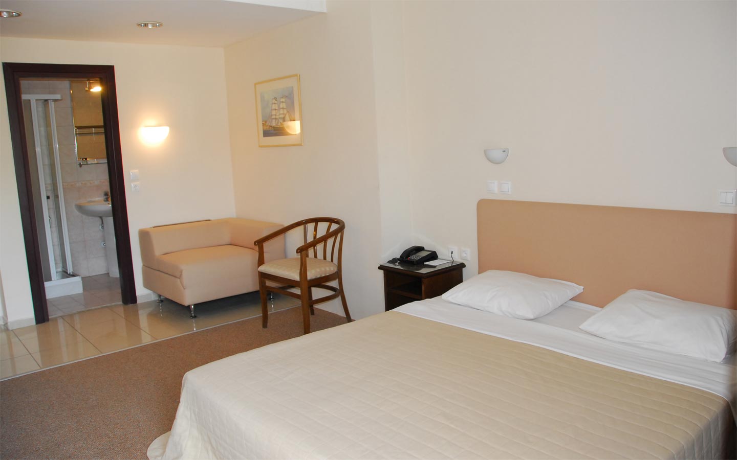Hotel St George std soba 3.jpg