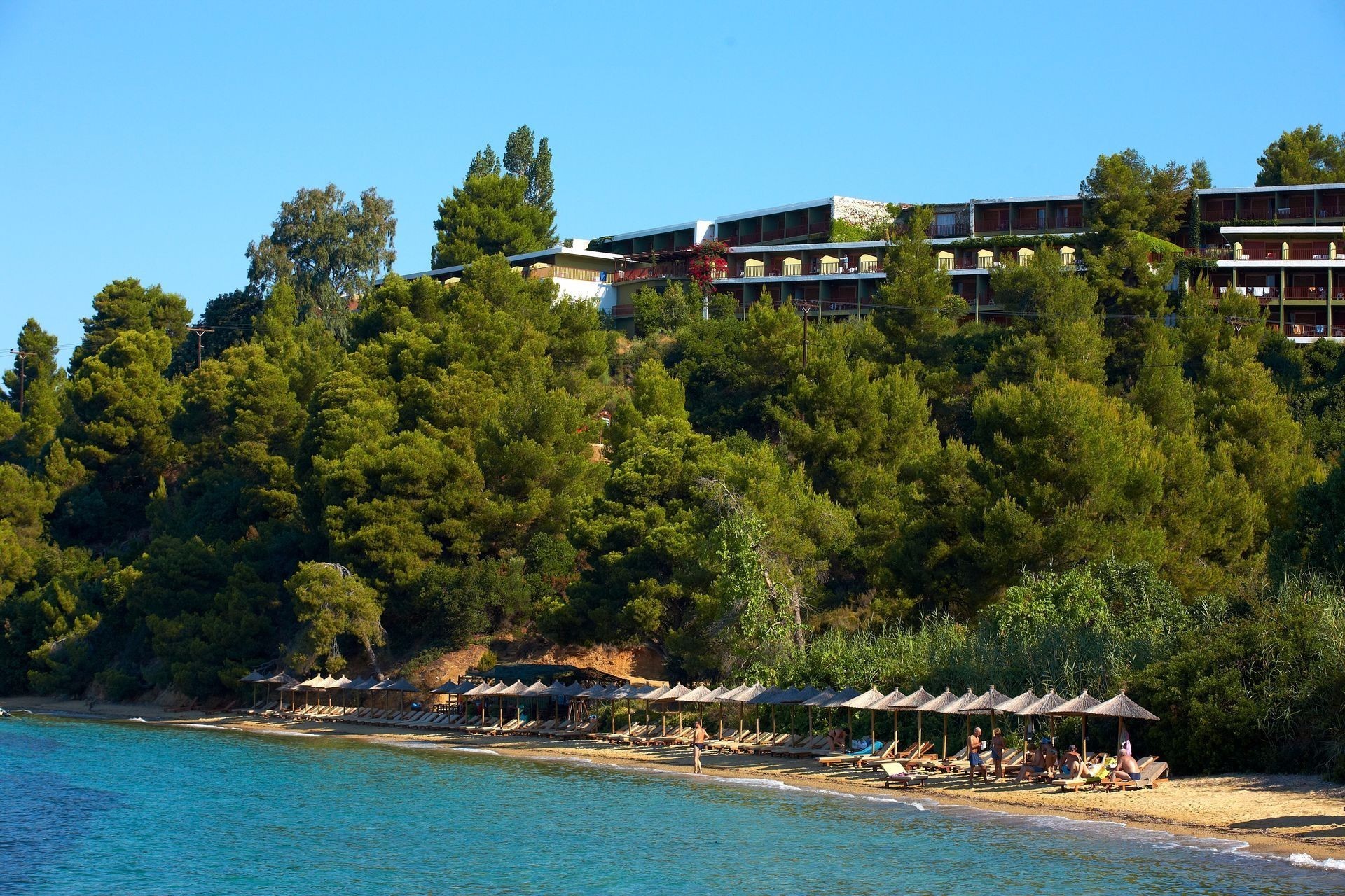 Hotel Skiathos Palace plaza.jpeg