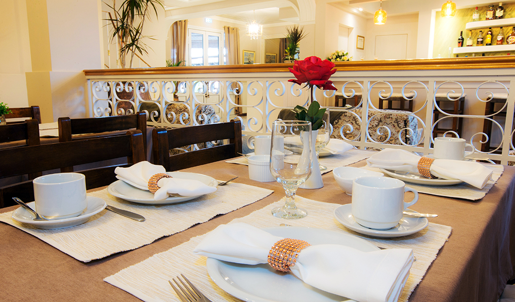 Hotel Sirene Beach restoran.jpg