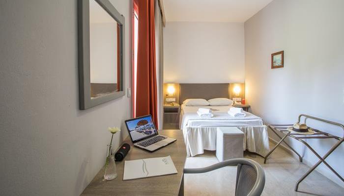 Hotel Silver Bay single soba.jpg