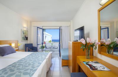 Plagos Beach Hotel superior soba.jpg