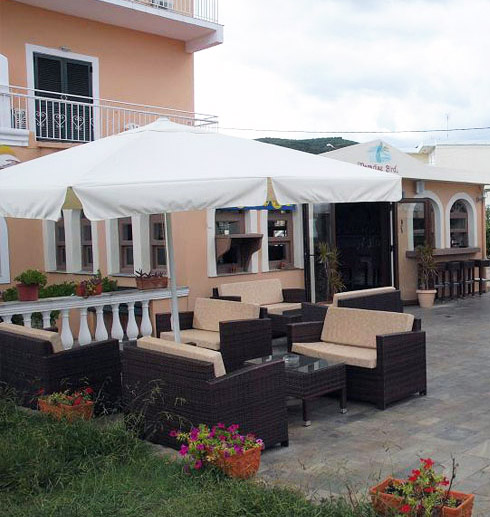 Hotel Sea Bird bar.jpg