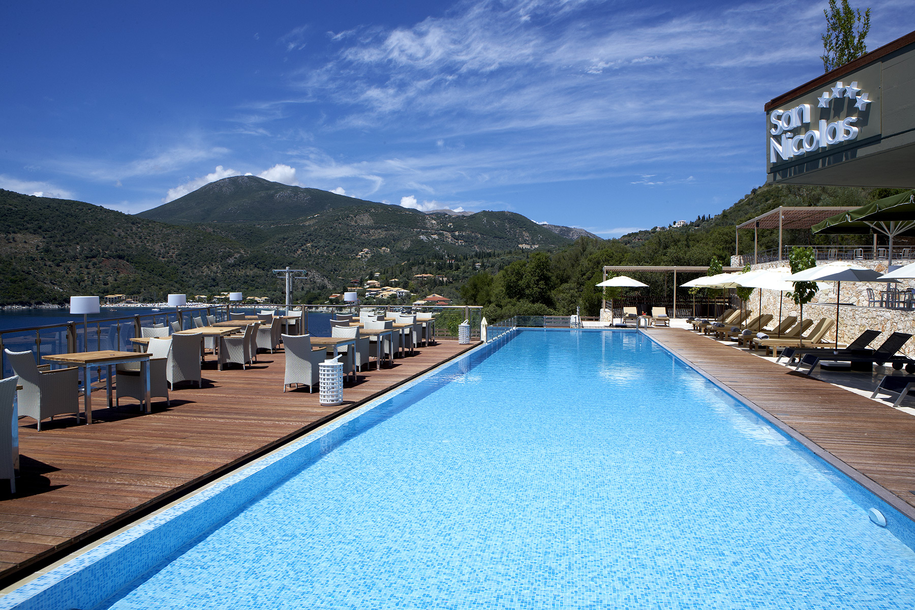Hotel San Nicolas bazen 2.jpg