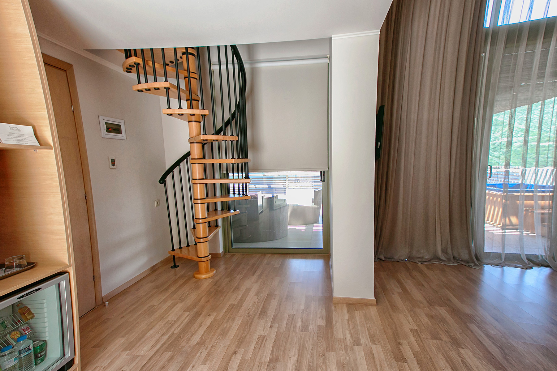 Hotel San Nicolas family suite stepenice.jpg