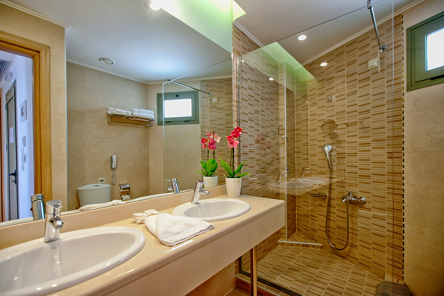Hotel San Nicolas grand suite kupatilo.jpg