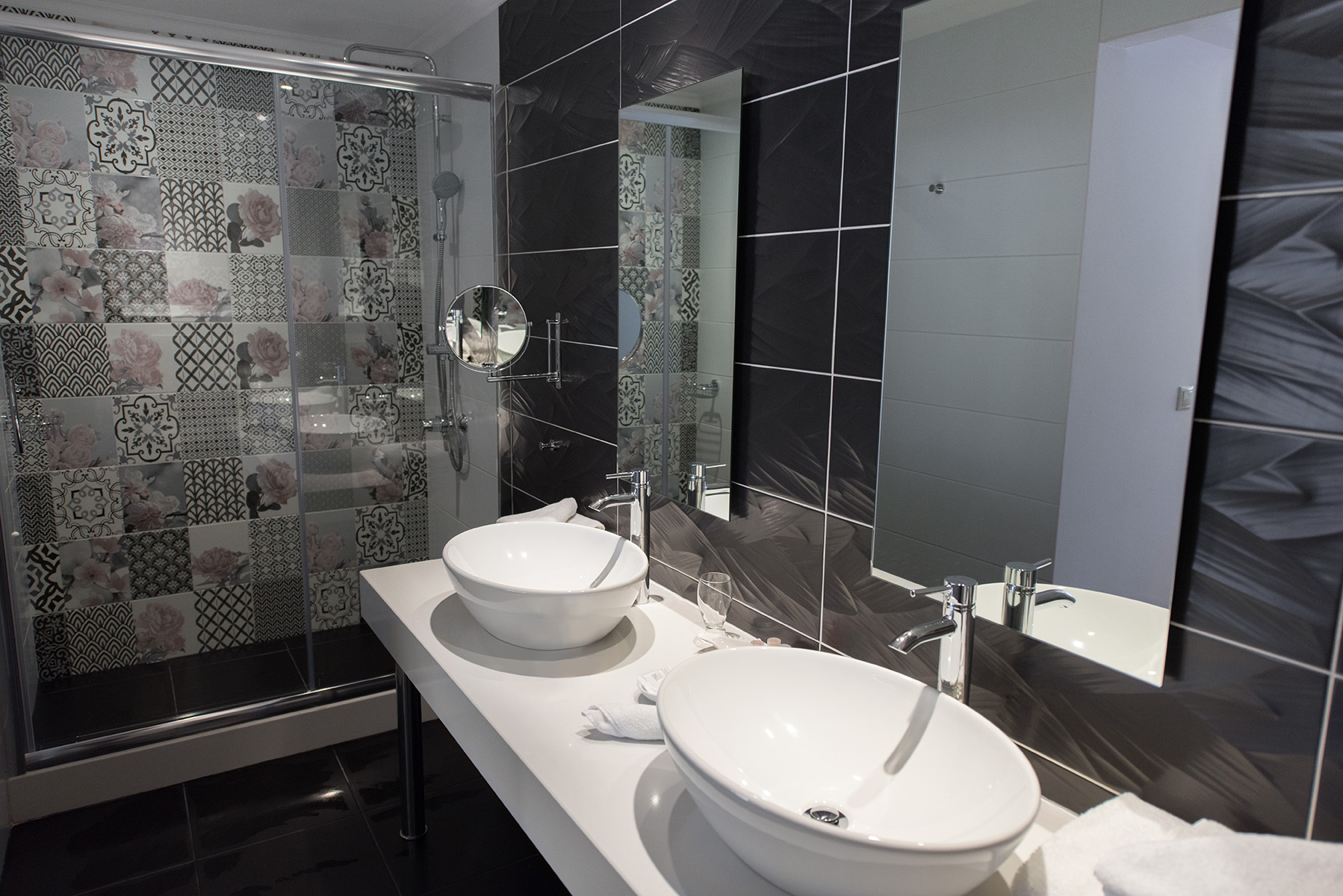 Hotel San Nicolas penelope suite kupatilo.jpg