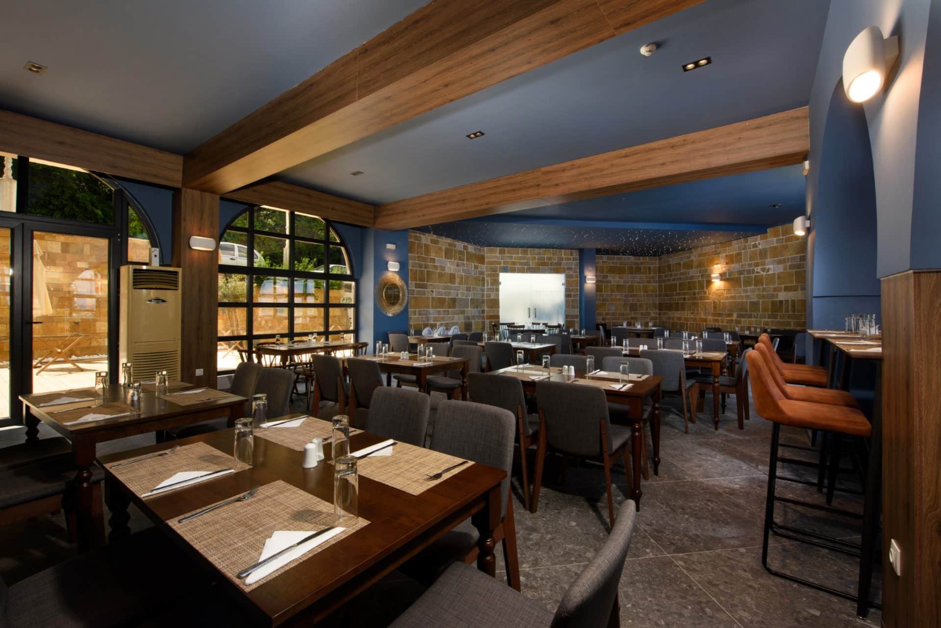 The Royal Grand Hotel bar.jpg