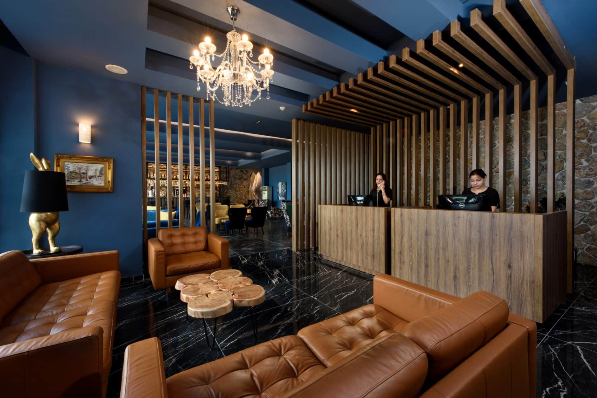 The Royal Grand Hotel recepcija.jpg