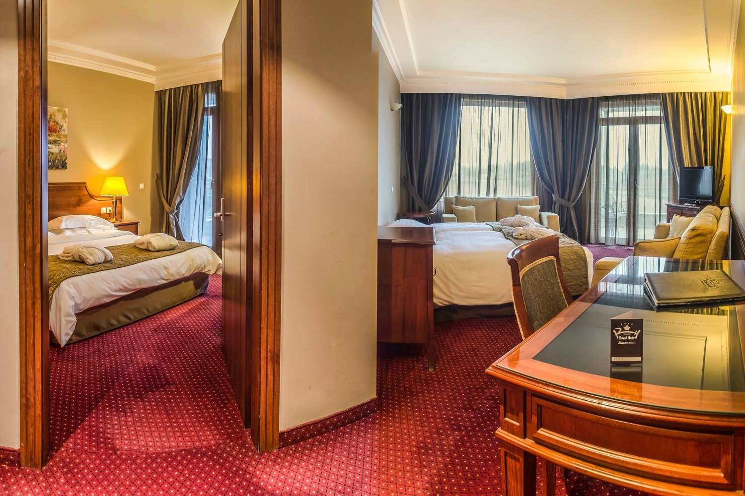 Hotel Royal family room.jpg