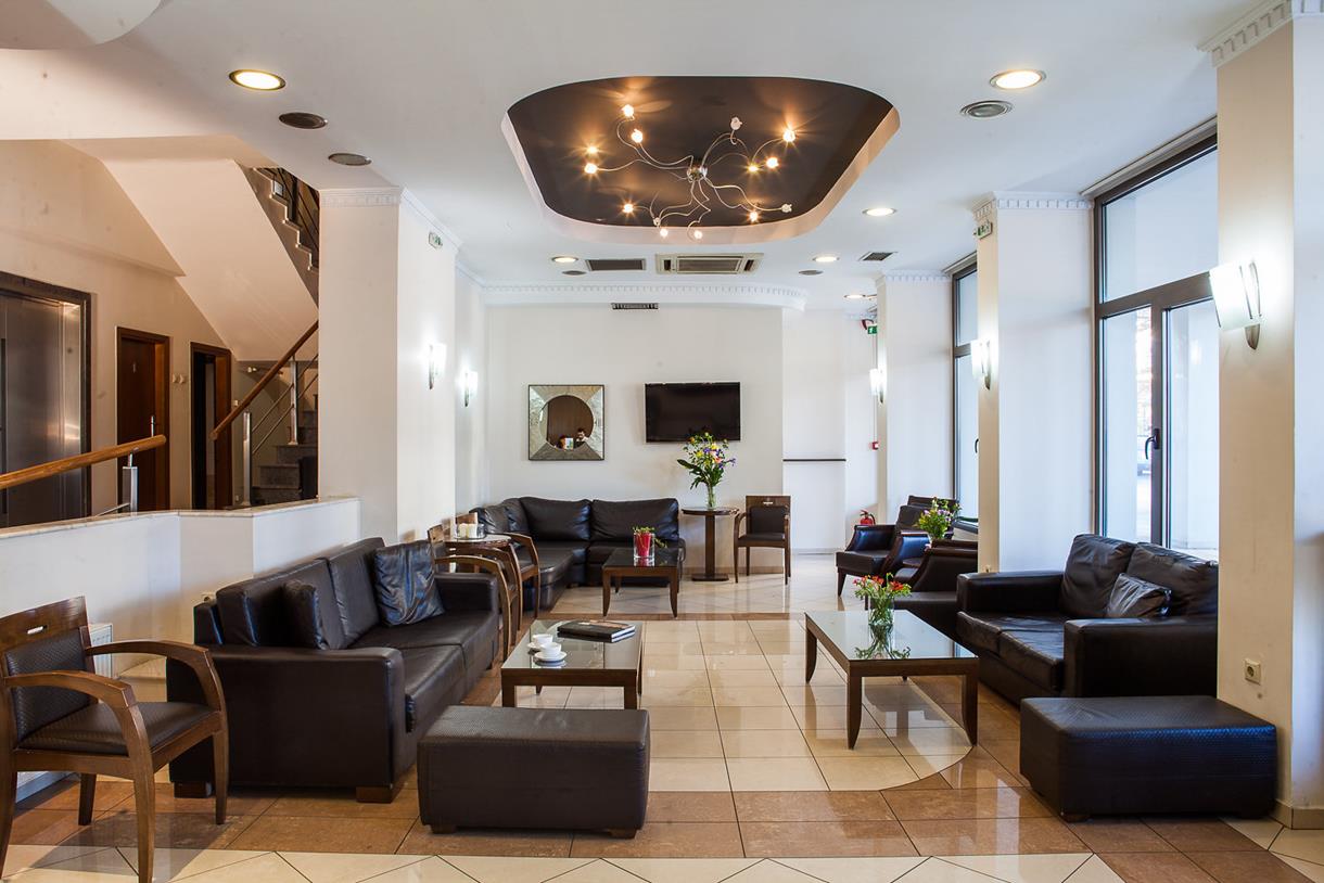 Hotel Rotonda lobi.jpg
