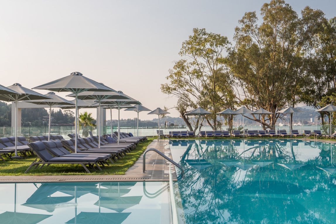 Rodostamo Hotel & Spa-Bazen.jpg