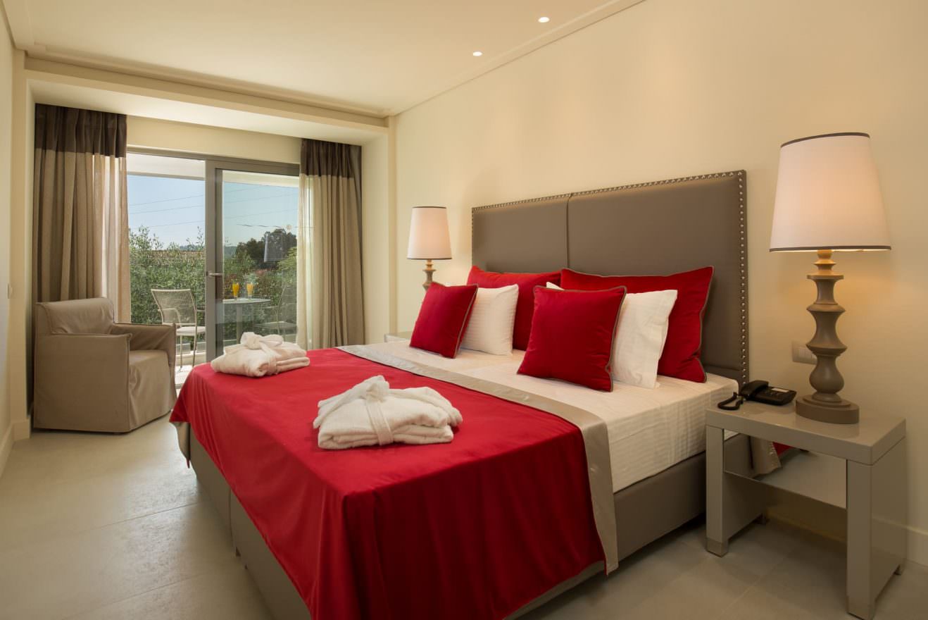 Rodostamo Hotel & Spa-Superior soba limitiran pogled zaliv.jpg