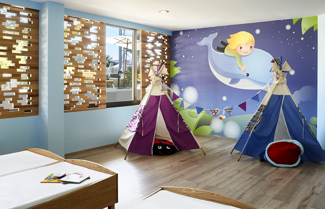 Hotel Roda Beach Resort mini klub 1.jpg