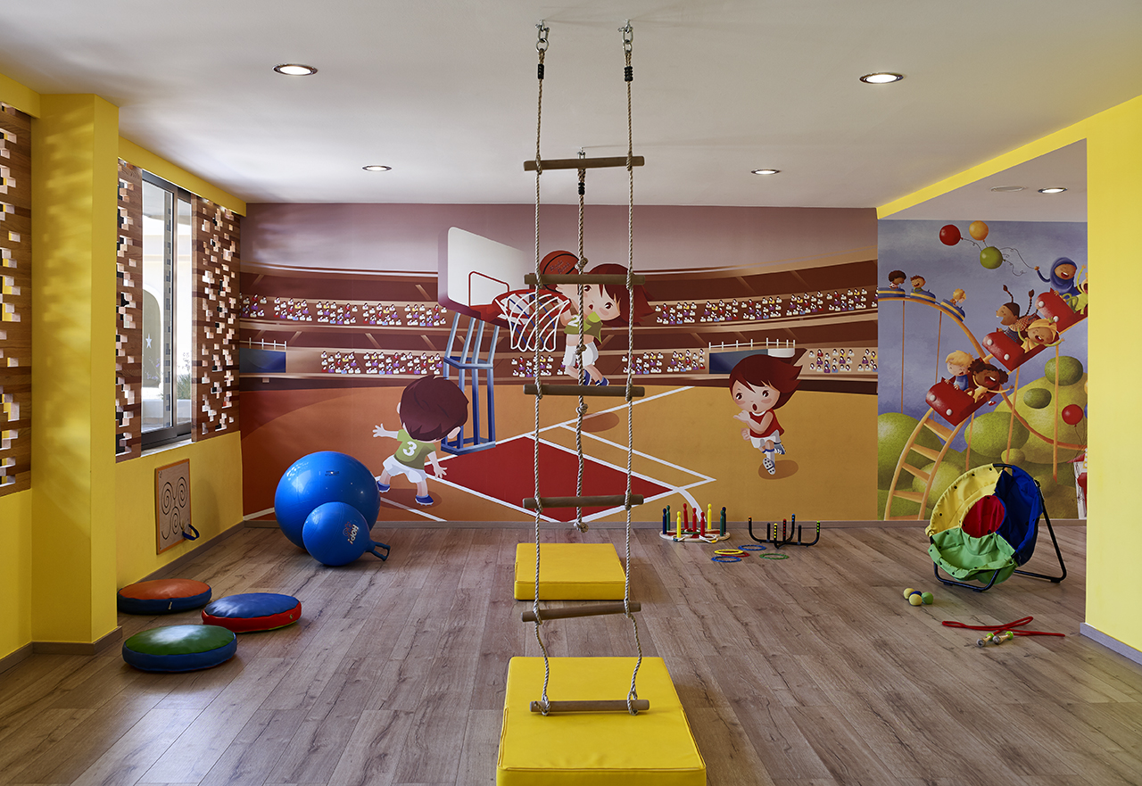 Hotel Roda Beach Resort mini klub 2.jpg