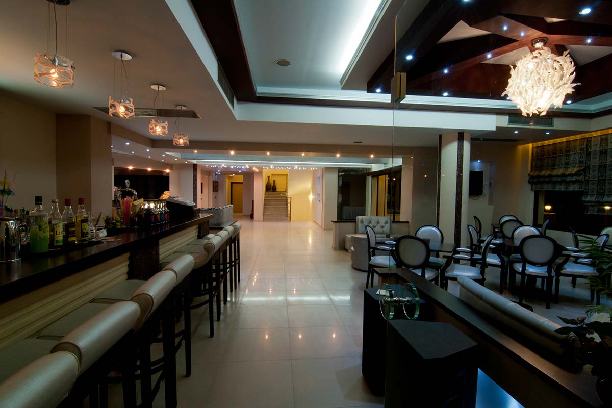 Riviera Perdika Hotel bar 1.jpg