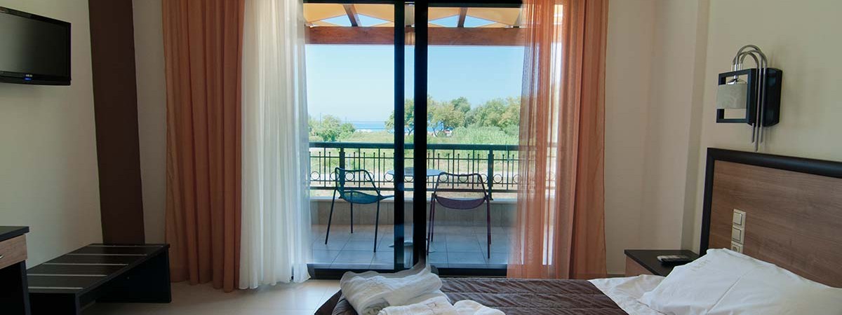 Riviera Perdika Hotel soba.jpg