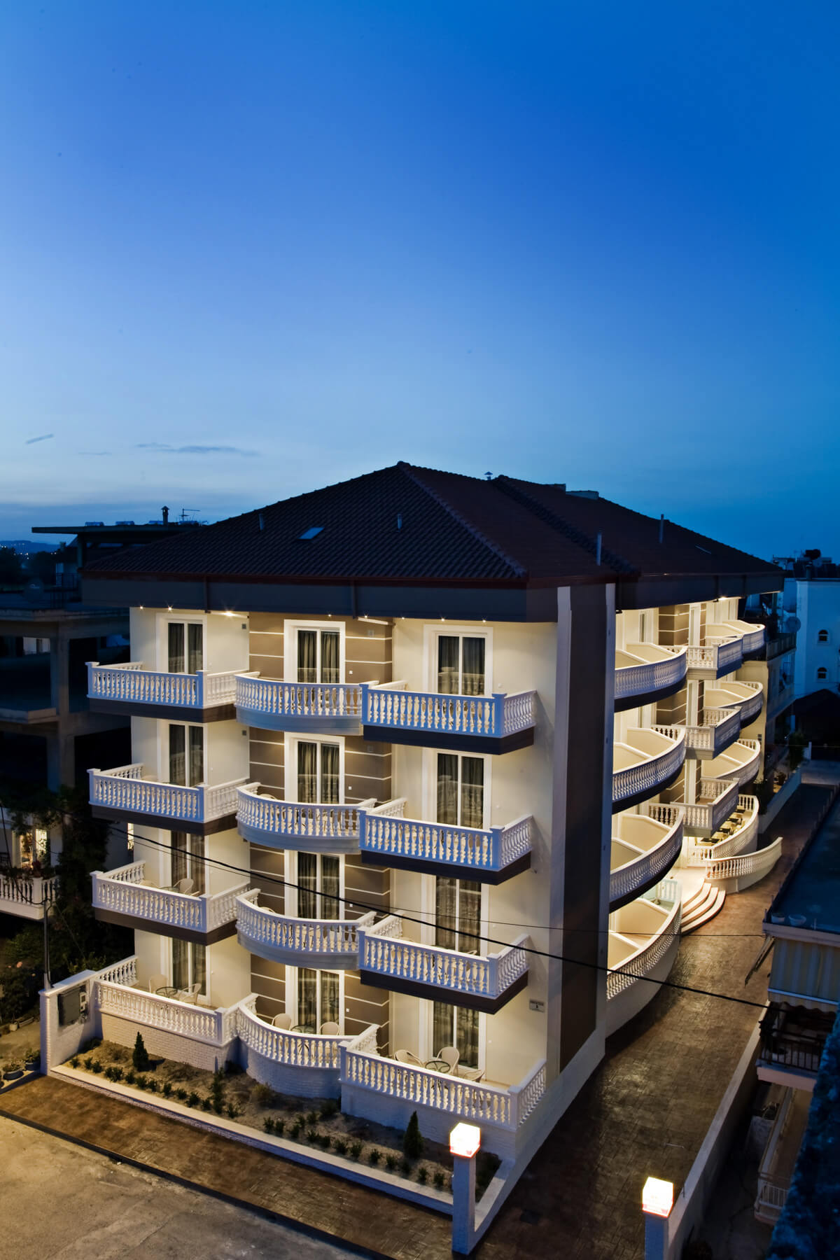 RG Status hotel zgrada.jpg